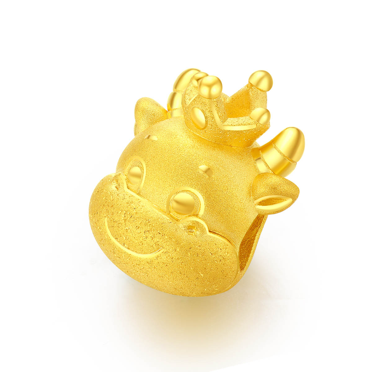 周大福 十二生肖系列 生肖牛皇冠牛足金黄金转运珠吊坠(小)