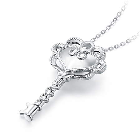 婚嫁爱心钥匙pt950铂金吊坠